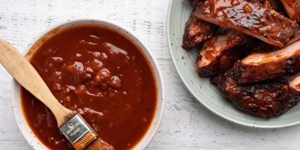 Chipotle BBQ Sauce Recipe: Smoky and Spicy Delights for Grilling Enthusiasts